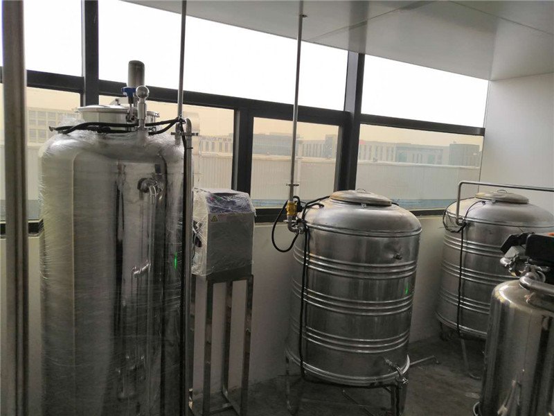 0.25T/H醫(yī)療純化水設(shè)備(圖1)